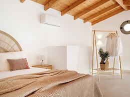 Alyria Sea Side Suites
