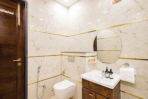 ELIVAAS Ivory Estate Pet-friendly Farm