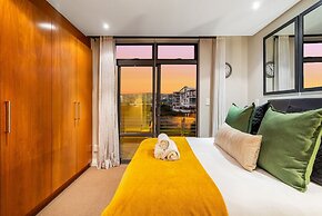 Eden On The Bay 230
