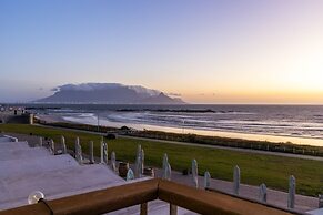 Eden on the Bay 166