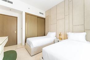 Upscale 2-BR in Grand Bleu by Elie Saab