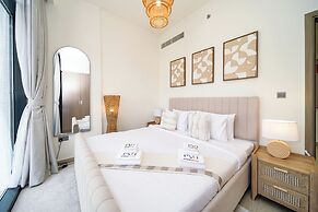 PVH - Stylish 1BR - Azizi Riviera