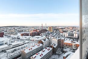 Wallesmanni - Nokia Arena by Come in