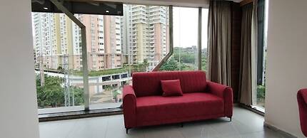 PubliQ Luxury Stays