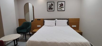 PubliQ Luxury Stays