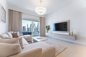 Designer 2BR Grand Bleu by Elie Saab