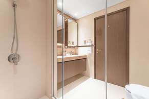 Designer 2BR Grand Bleu by Elie Saab