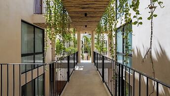 Hidden Gem With Private Pool and Rooftop Terrace