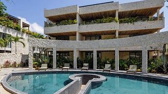 Hidden Gem With Private Pool and Rooftop Terrace