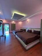 Mountain Peak Resort