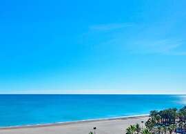 Apartment in Torremolinos With Pool