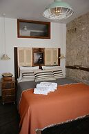 8 Design Urla