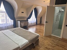 HORIZON HOTEL