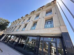 HORIZON HOTEL