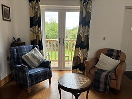 Delfryn, Llandeilo