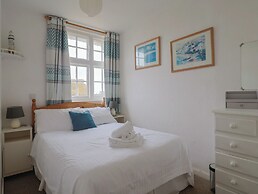 Flat F Bay House