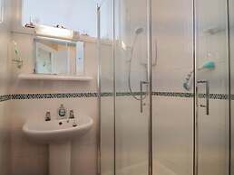 Flat F Bay House