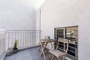 Andromeda - 1 Bedroom Apt & Terrace in Athens