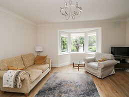 7 Belfort Court