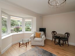 7 Belfort Court