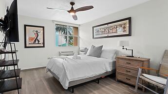 Tropical Escape With Pool Tennis Cabo Rojo
