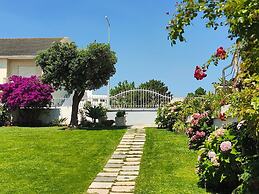 Apulia Garden Barbecue Suite