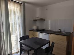 Apulia Garden Barbecue Suite