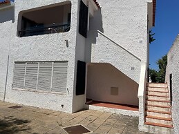 Nice Terrace Pool Studio