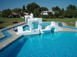 Nice Terrace Pool Studio