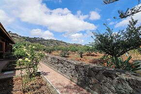 Countryside Views House Teror AHKR