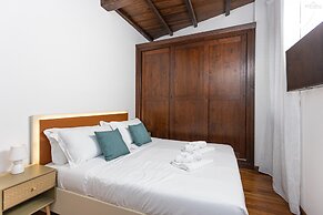 Rental in Rome Vicolo Trevi Apartment