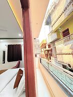 Hotel Aastha Inn