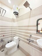 Hotel Aastha Inn