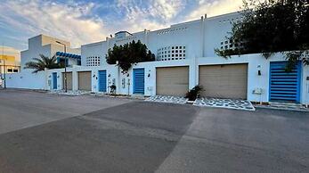 Golden Square Resort