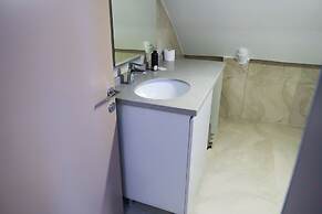 Solmare Suites