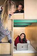 Green Marmot Capsule Hotel Geneva