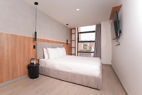 Metropolitan Living by HOUSY