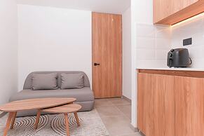 Metropolitan Living by HOUSY