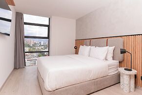Metropolitan Living by HOUSY