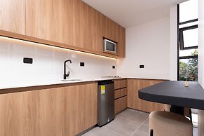 Metropolitan Living by HOUSY