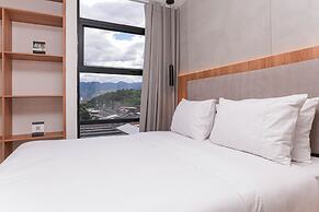 Metropolitan Living by HOUSY
