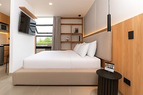 Metropolitan Living by HOUSY
