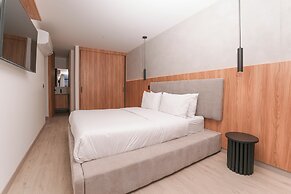 Metropolitan Living by HOUSY