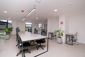 Metropolitan Living by HOUSY