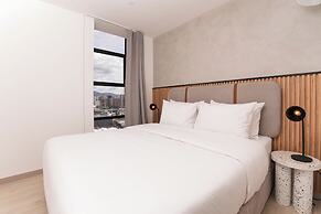 Metropolitan Living by HOUSY