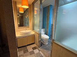 May Hotel