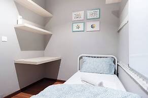 ICity Luxury Condo by Smarthome