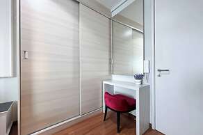 ICity Luxury Condo by Smarthome
