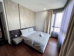 ICity Luxury Condo by Smarthome