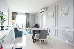 ICity Luxury Condo by Smarthome